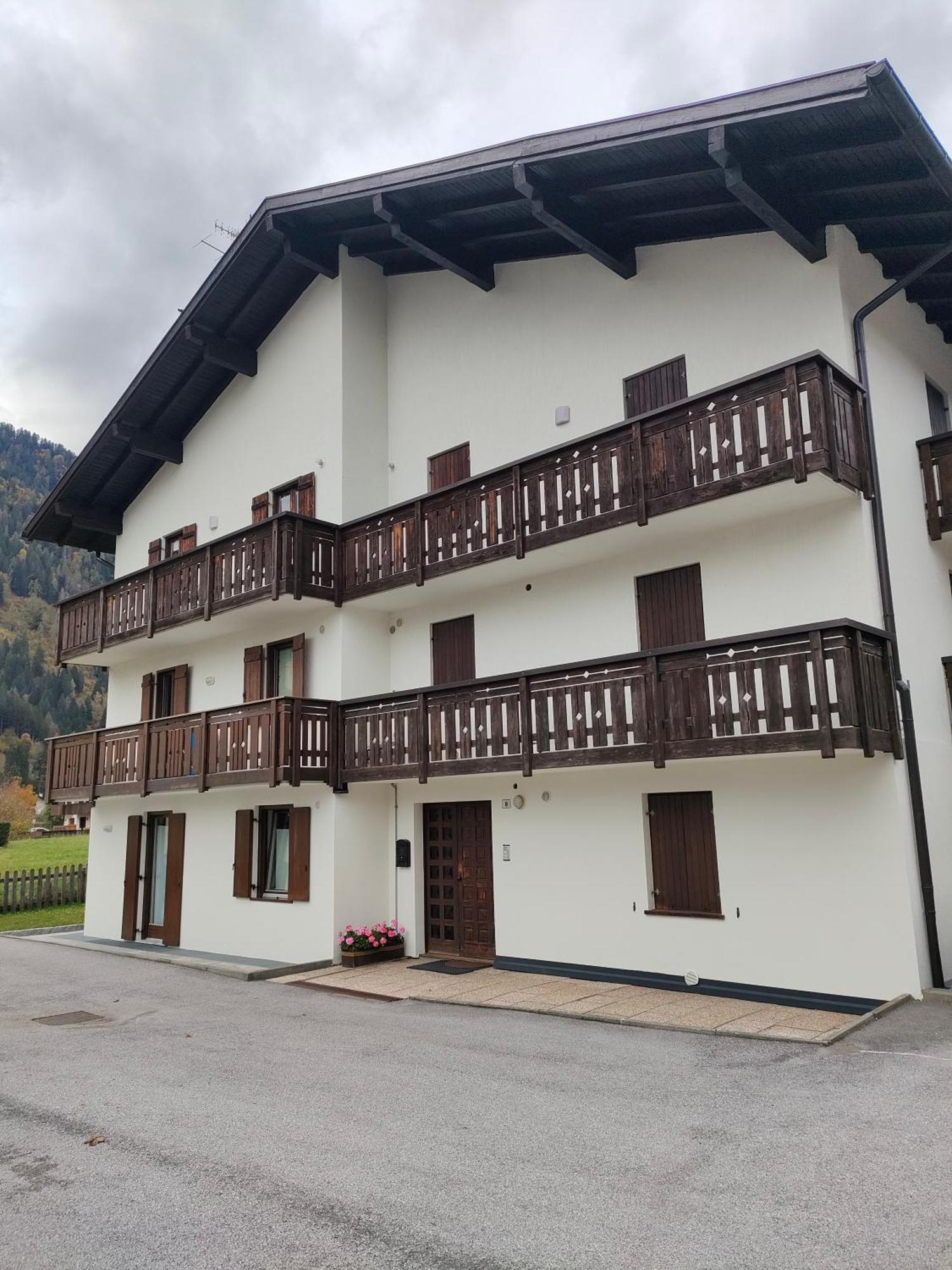 Pinzolocasa Villa Kültér fotó