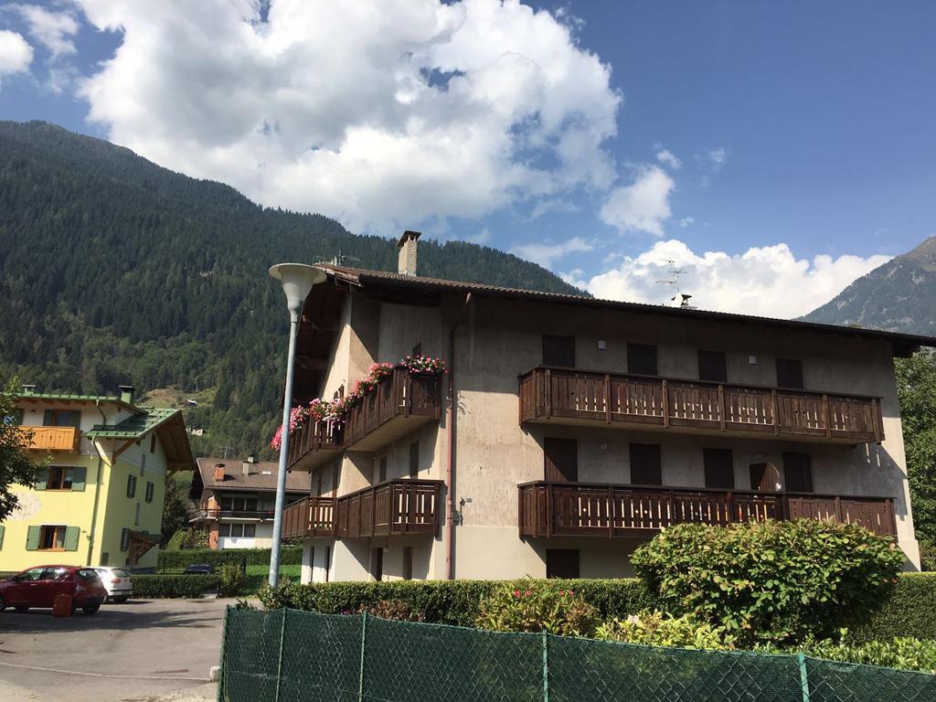 Pinzolocasa Villa Kültér fotó
